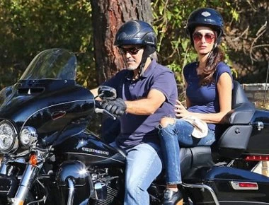 Σαρδηνία: Φωτογραφίες από το τροχαίου του Αμερικανού ηθοποιού Τζορτζ Κλούνει